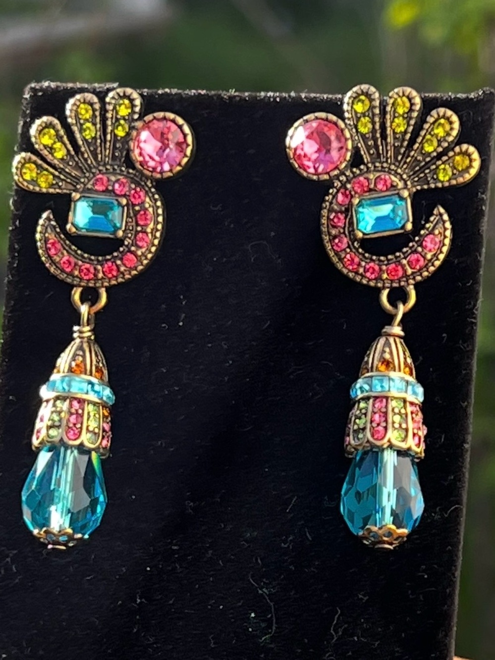 Heidi Daus PIERCED Swarovski Crystals Vintage drop dangle earrings EUC